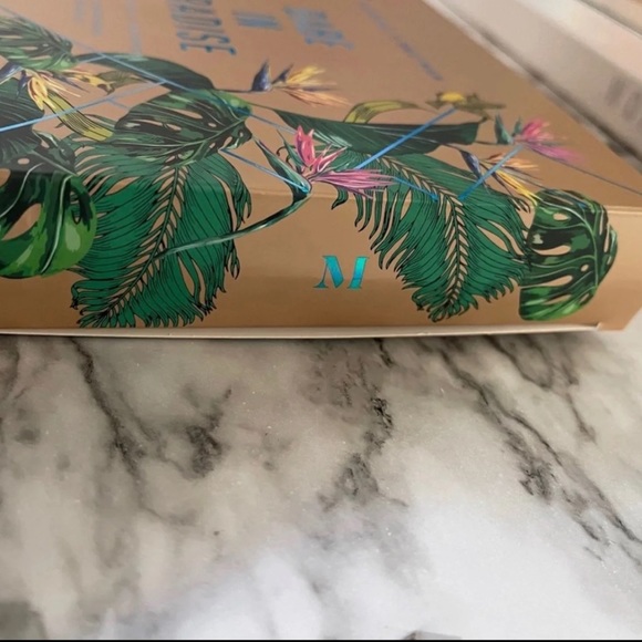 Morphe x Bretman Babe In Paradise Pallet - Picture 2 of 3